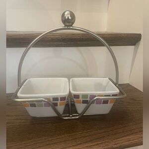 Pampered Chef Brushed Metal Caddy with 2 Simple Additions Ceramic Bowls